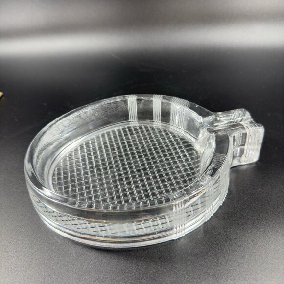 Vintage Mid Century Clear Heavy Glass Ashtray Dish Bowl Textured Bottom Decor - Picture 7 of 10